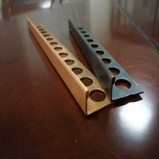 Acciaio inossidabile per materiali da costruzione per finiture di piastrelle da parete